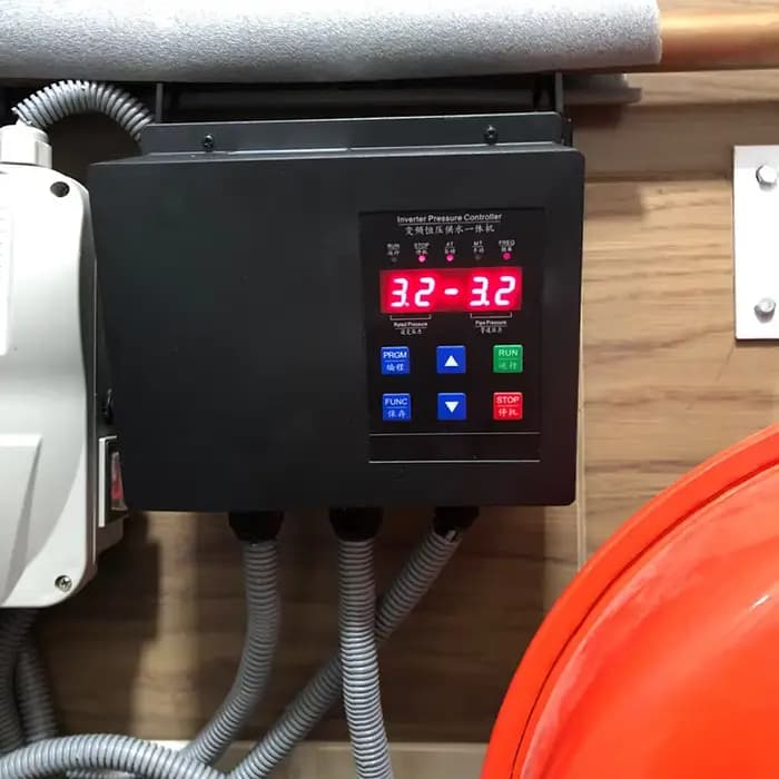 Convertisseur de fréquence de pompe à eau, sortie monophasée, 3 phases 220V 380V VFD, onduleur d'eau