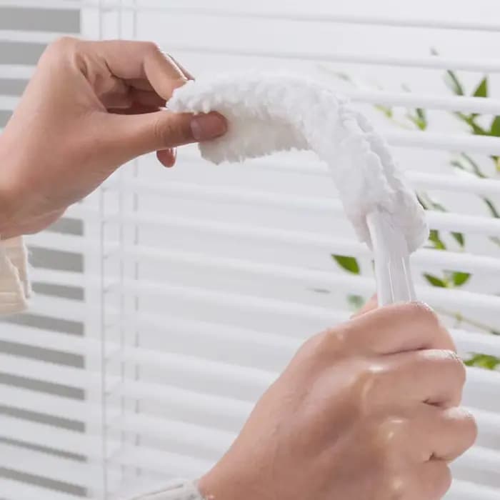 Brosse de nettoyage d'écart de climatiseur suspendu